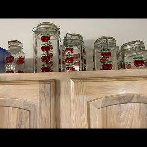 Apple canisters